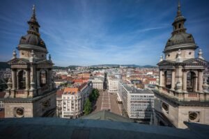 Budapest: St. Stephen's Basilica Entry with Terrace Option

