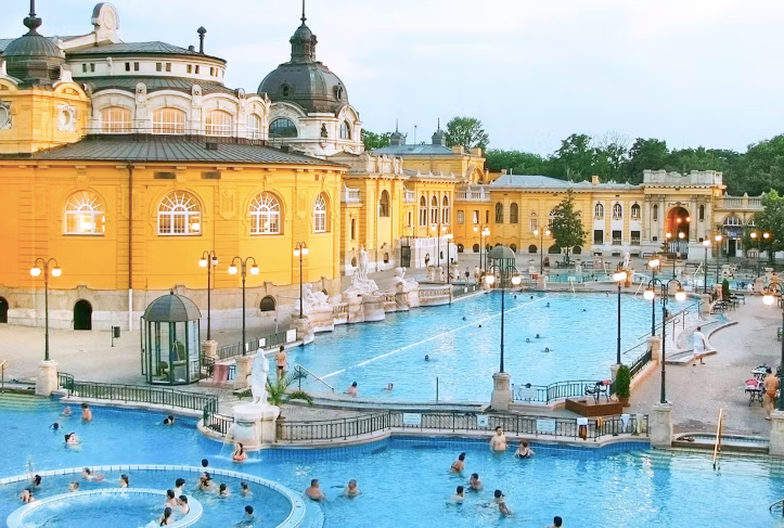 Széchenyi Spa Tickets with Locker or Private Cabin & Optional Fast Track Entry