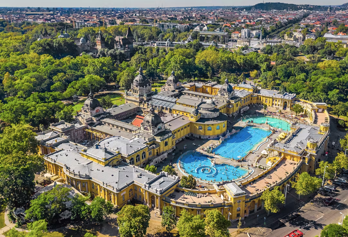 Széchenyi Spa Tickets with Locker or Private Cabin & Optional Fast Track Entry