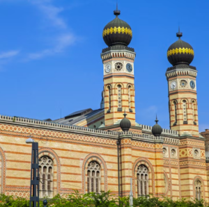 Dohány Street Synagogue: Fast Track Ticket
