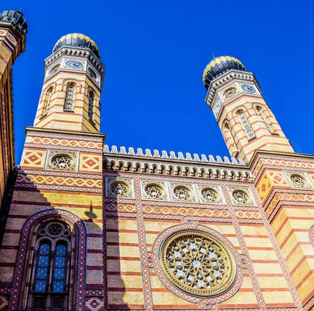 Dohány Street Synagogue: Fast Track Ticket
